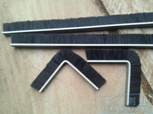 旋轉(zhuǎn)門密封條刷 點擊產(chǎn)品說明